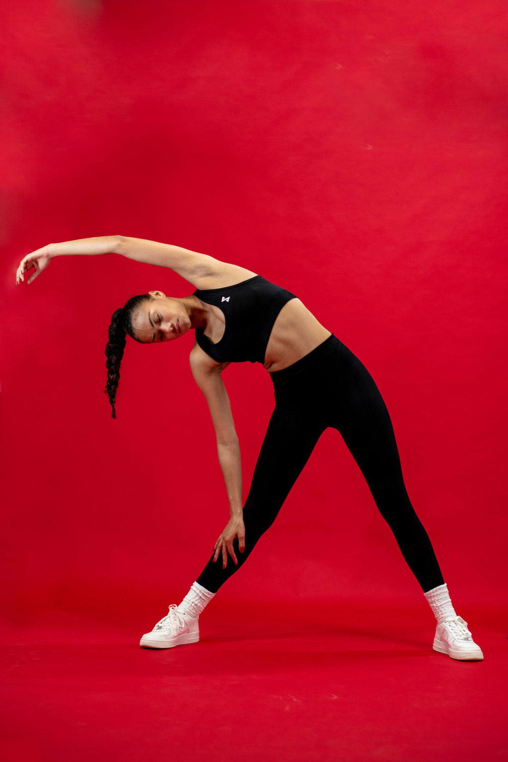 Stoonic Sculpt Sports Bra - Black