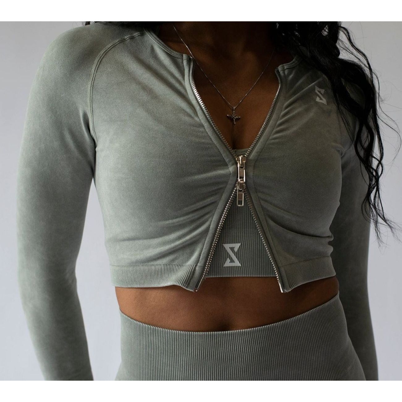 Flow Sport Cropped Jacket